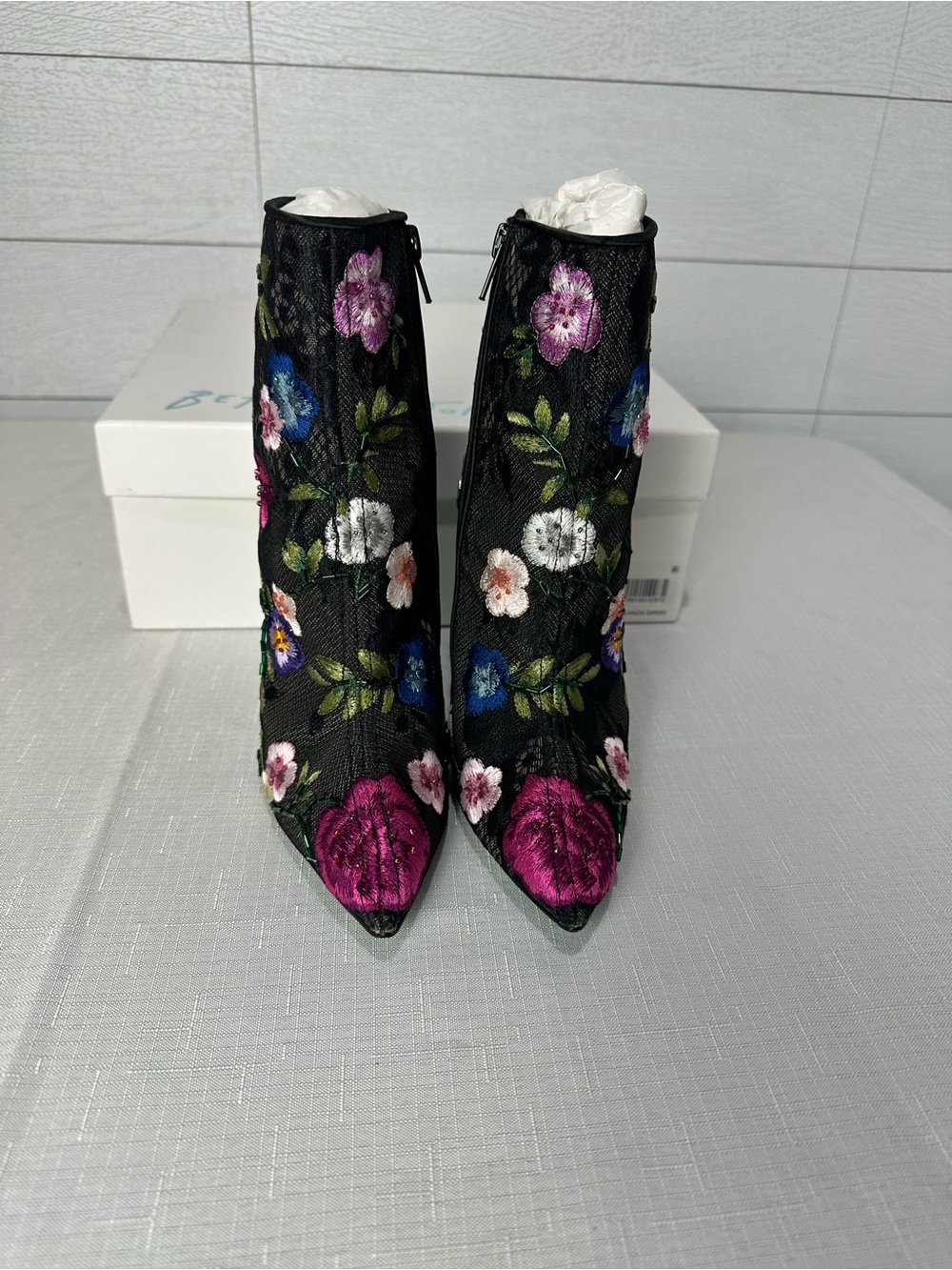 Betsey Johnson Anita Knox Bootie Size 5.5 - Picture 6 of 13